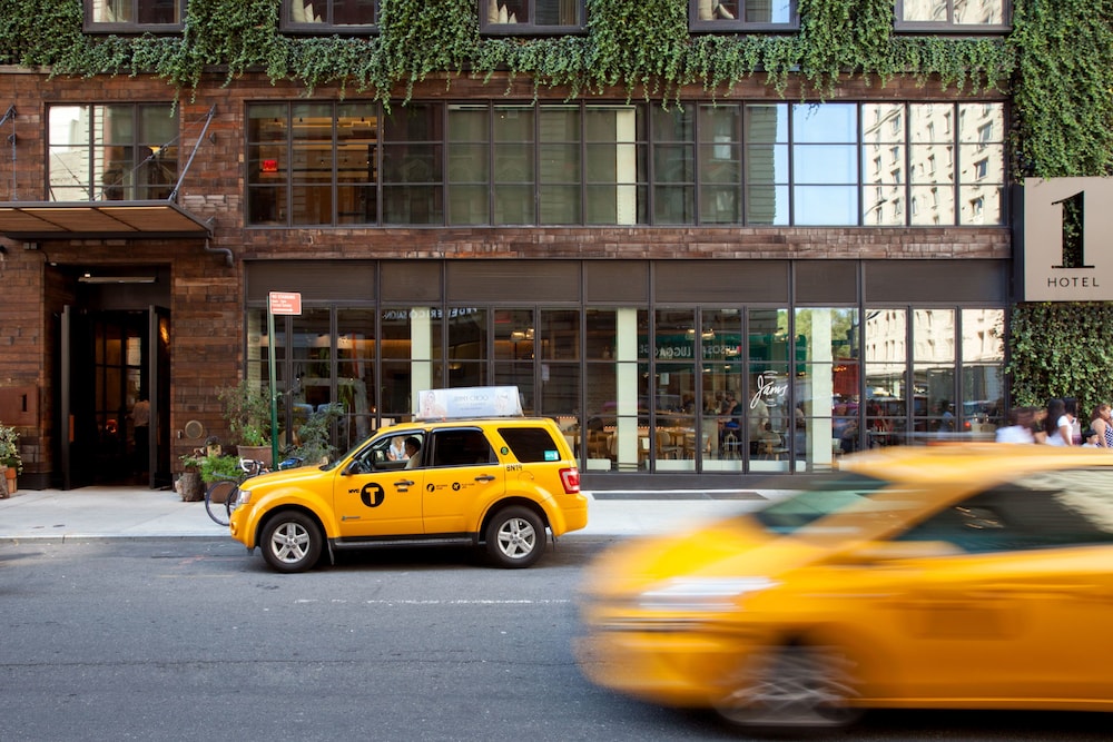 1 hotel central park