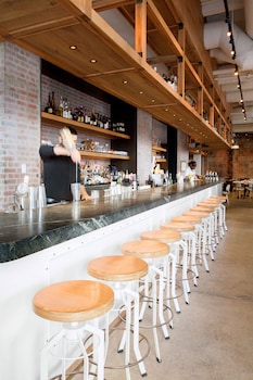 1 hotel central park