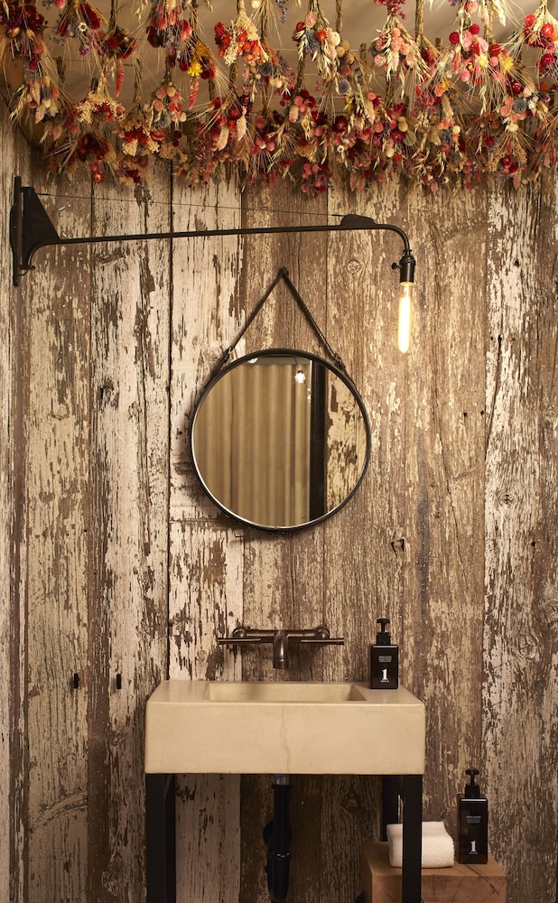 1 hotel central park