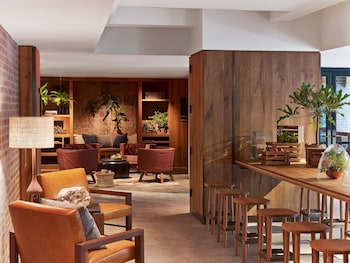 1 hotel central park