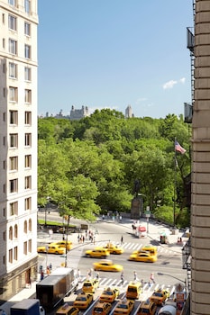 1 hotel central park