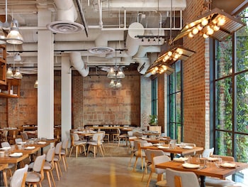 1 hotel central park