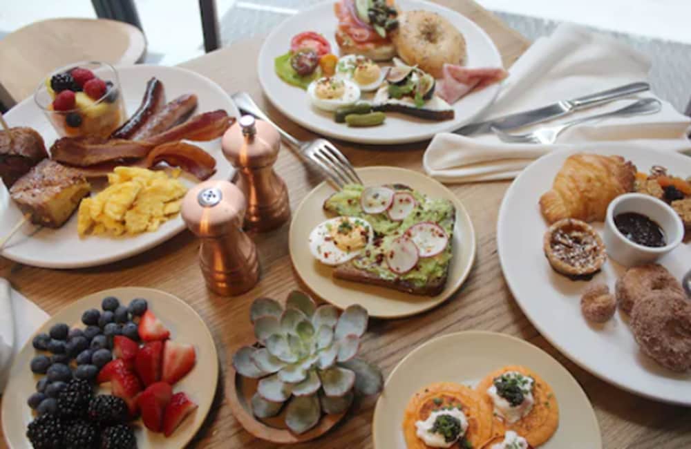 1 hotel central park