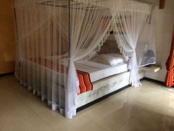 hotel flower garden