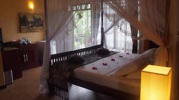 hotel flower garden
