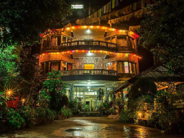 the silver oaks inn