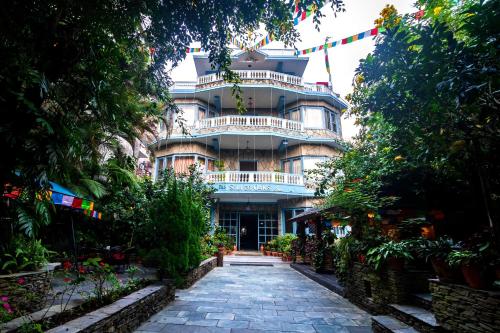 the silver oaks inn