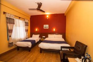 the silver oaks inn