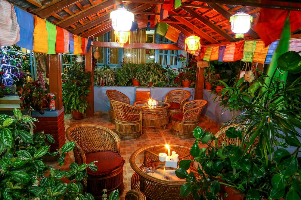 the silver oaks inn