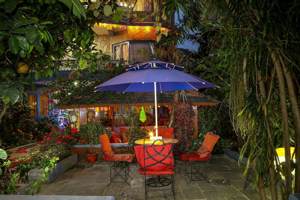 the silver oaks inn