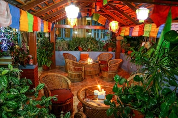 the silver oaks inn