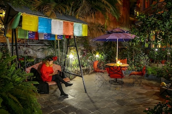 the silver oaks inn
