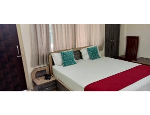 hotel nageshwar palace