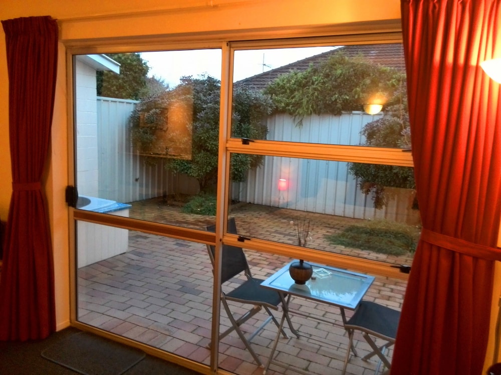 anns volcanic rotorua motel