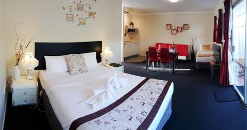 anns volcanic rotorua motel