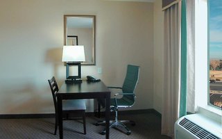 Hampton Inn & Suites Las Vegas Airport,Downtown Las Vegas>>Clark County,3 star