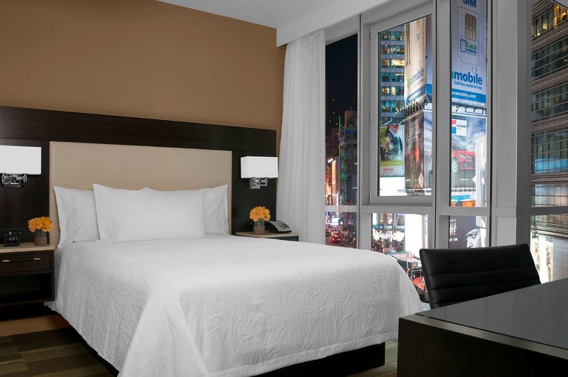 hilton garden inn new york times square central