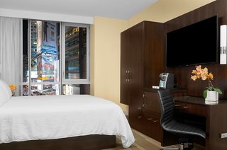 hilton garden inn new york times square central