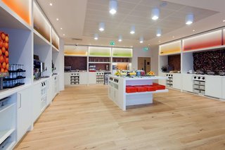 hampton by hilton london gatwick airport