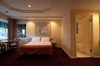 wilshire crest hotel los angeles