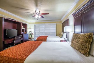 Clarion Collection Carmel Oaks Inn,Carmel-By-The-Sea>>Carmel,3 star