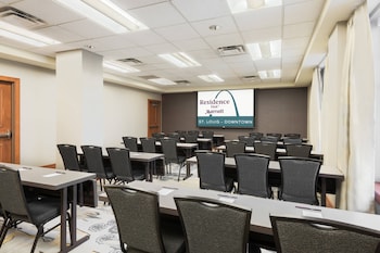Residence Inn By Marriott St Louis Downtown,St. Louis>>Fairmont City,3 star