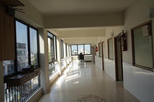 hotel krishna ahmedabad