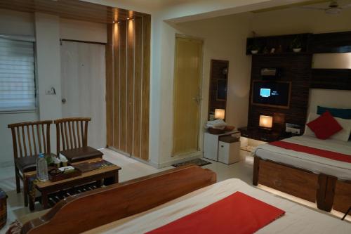 hotel krishna ahmedabad