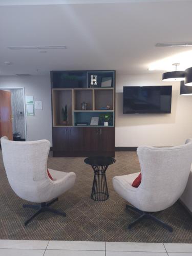 holiday inn hotel and suites ann arbor univ michigan area