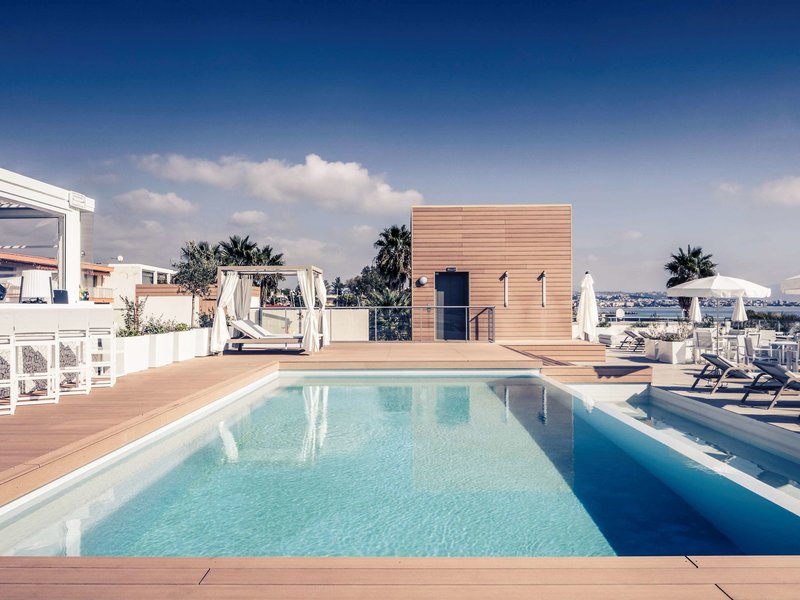 mercure villeneuve loubet plage