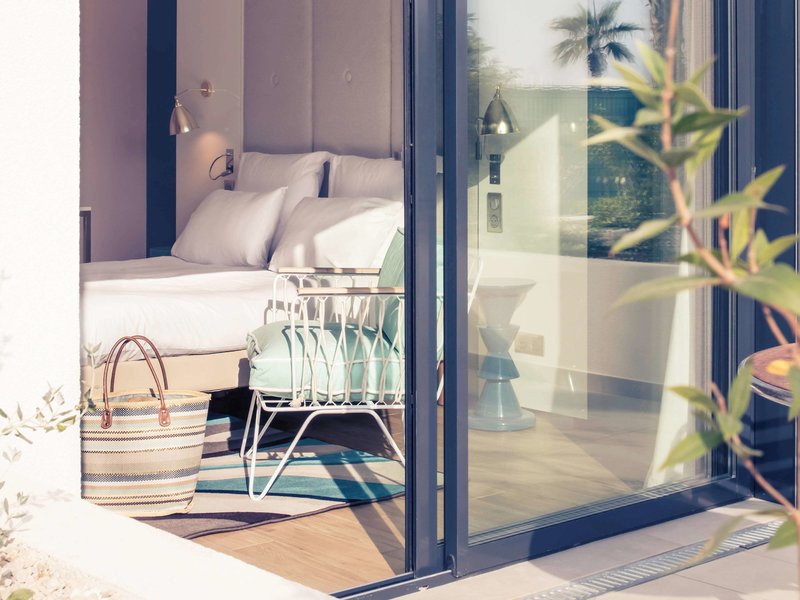 mercure villeneuve loubet plage