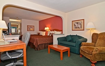 econo lodge inn and suites