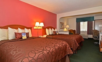 econo lodge inn and suites