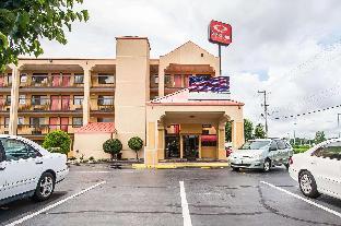 econo lodge inn and suites