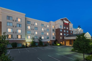 fairfield inn and suites by marriott buffalo airport