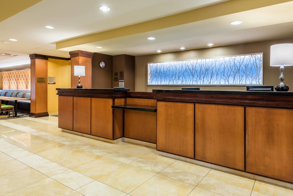 fairfield inn and suites by marriott buffalo airport