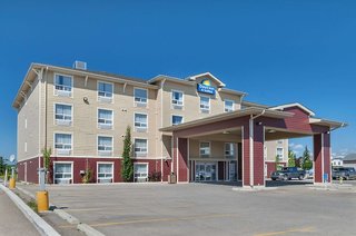 days inn and suites by wyndham cochrane
