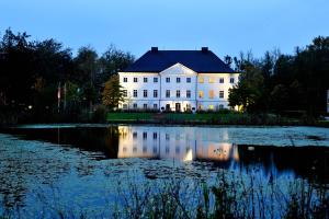Schlossgut Gross Schwansee,Kalkhorst>>Gross Schwansee,4 star