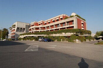 Hotel Pergola,Verona>>Legnago,5 star