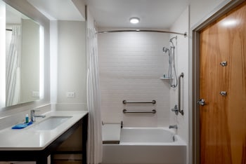 holiday inn express and suites daphne spanish fort area