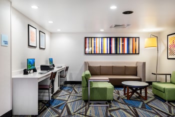 holiday inn express and suites daphne spanish fort area