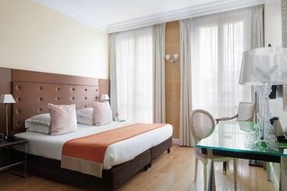 le 123 elysees astotel