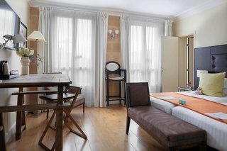le 123 elysees astotel