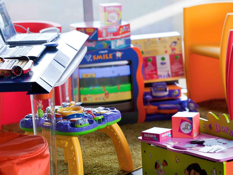 ibis styles nantes reze aeroport