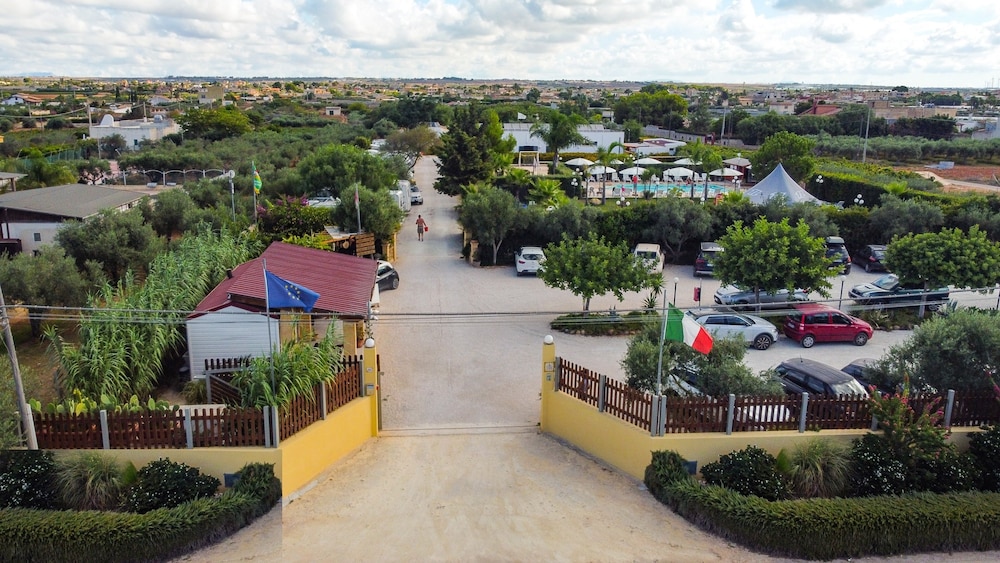 camping lilybeo village