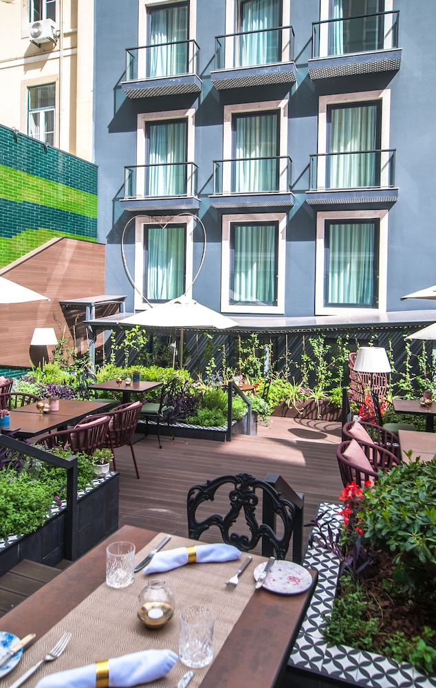 138 liberdade hotel