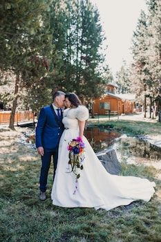 diamondstone guest lodges