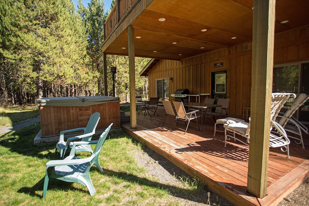 diamondstone guest lodges