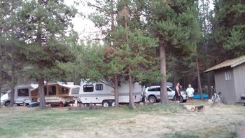 diamondstone guest lodges