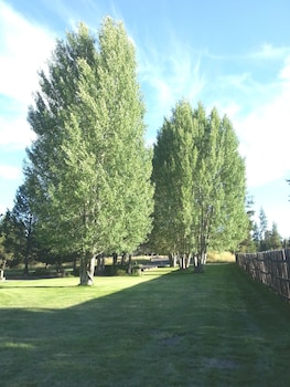 diamondstone guest lodges